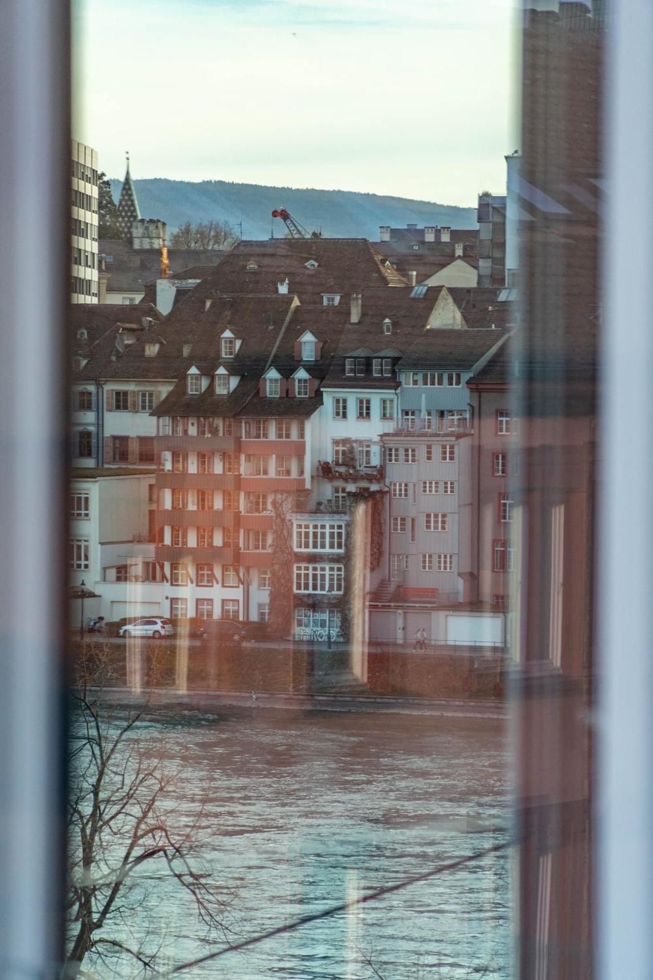 Spacious Apartment Next To Rhine บาเซิล ภายนอก รูปภาพ